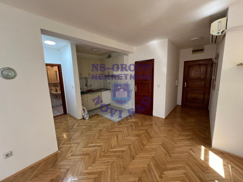 Slika 2 - Dvosoban stan za izdavanje, 53m2, 350€