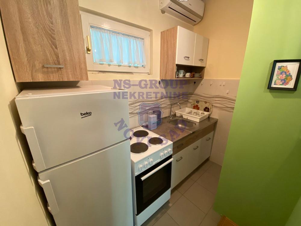 Slika 2 - Dvosoban stan za izdavanje, 47m2, 400€
