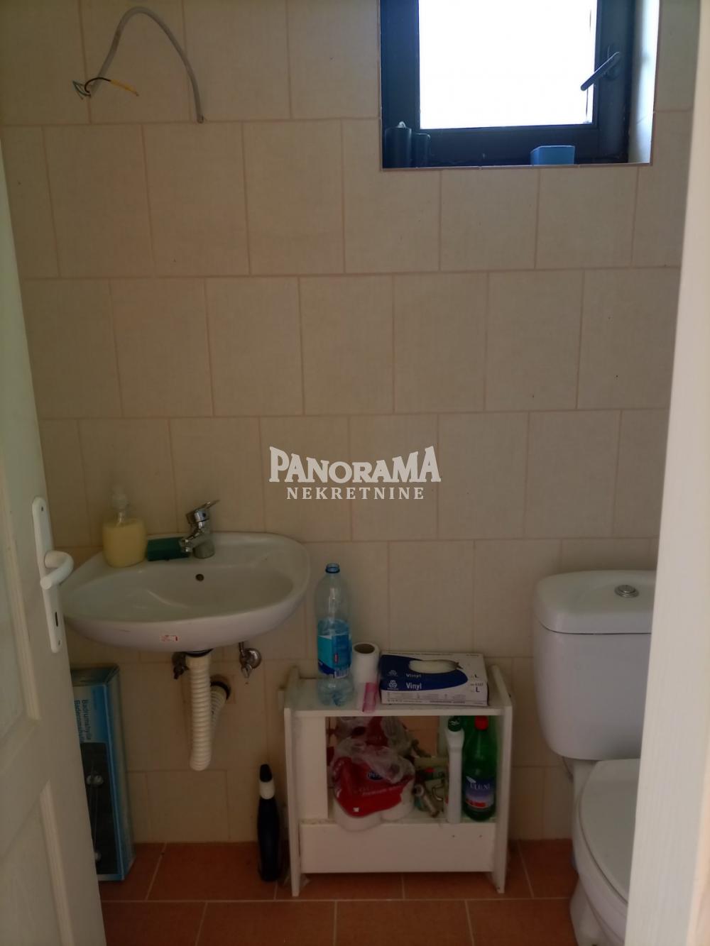 Slika 10 - Karađorđeva,  Kuća na prodaju, 88m2, 65.000€