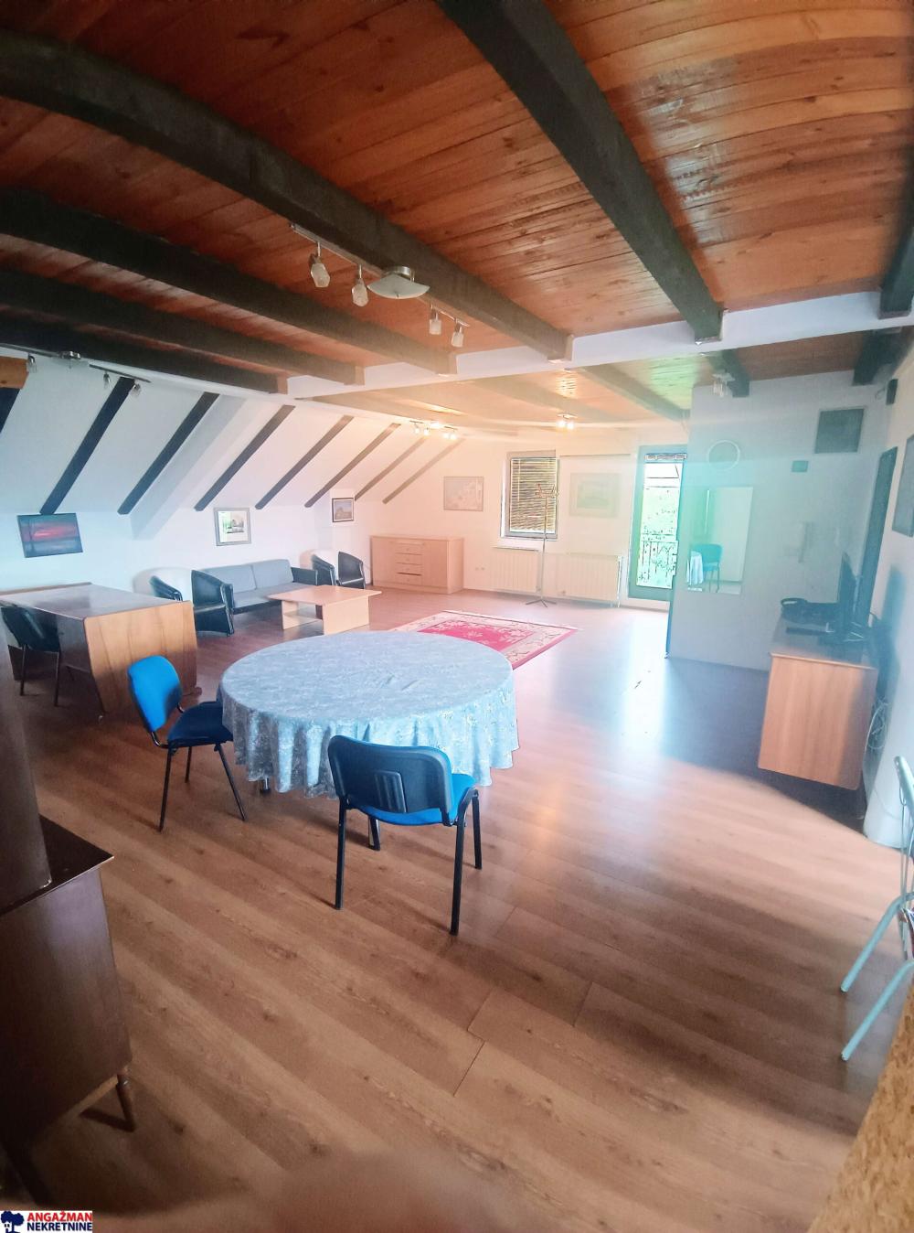 Slika 1 - Gostivarska, Trosoban stan za izdavanje, 120m2, 750€