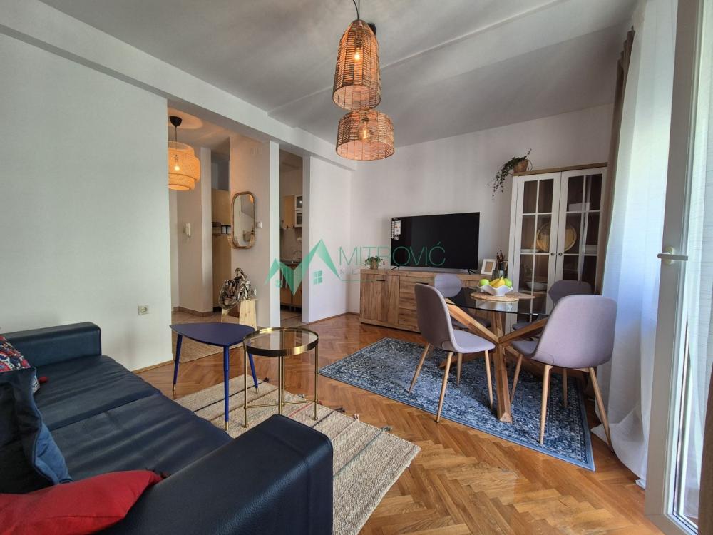 Slika 1 - Trosoban stan za izdavanje, 60m2, 1.000€