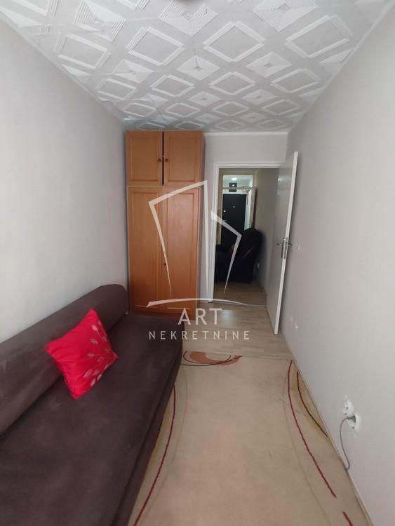 Slika 8 - Pere Segedinca, Dvoiposoban stan za izdavanje, 50m2, 550€