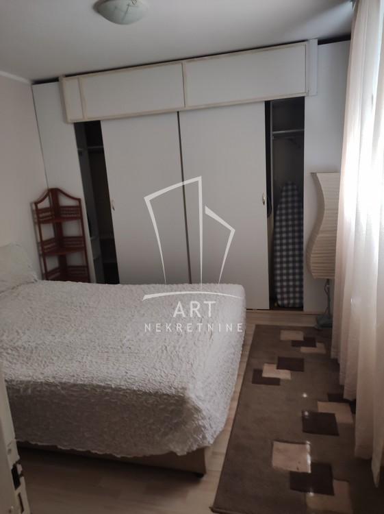 Slika 6 - Pere Segedinca, Dvoiposoban stan za izdavanje, 50m2, 550€