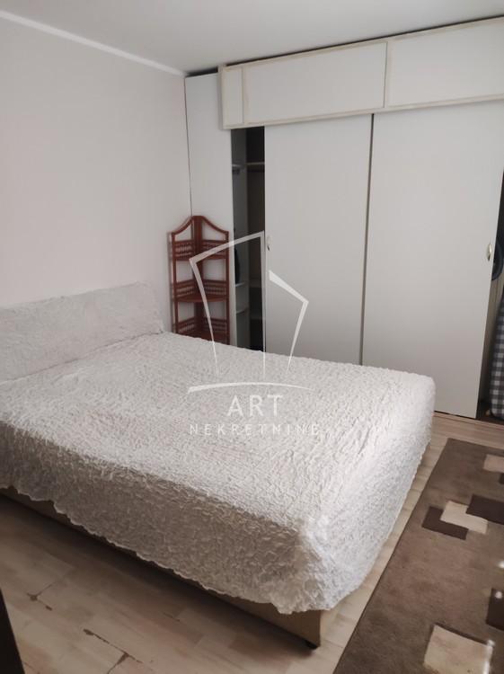 Slika 7 - Pere Segedinca, Dvoiposoban stan za izdavanje, 50m2, 550€