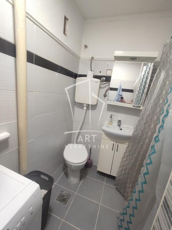 Slika 9 - Pere Segedinca, Dvoiposoban stan za izdavanje, 50m2, 550€