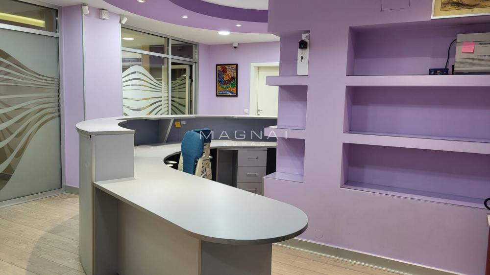 Slika 7 - Dimitrija Tucovića,  Lokal za izdavanje, 220m2, 3.000€