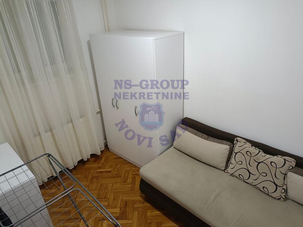 Slika 4 - Jednoiposoban stan za izdavanje, 27m2, 300€