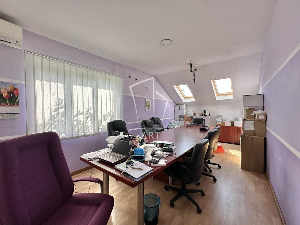 Slika 10 - Veziljska,  Kuća na prodaju, 729m2, 950.000€