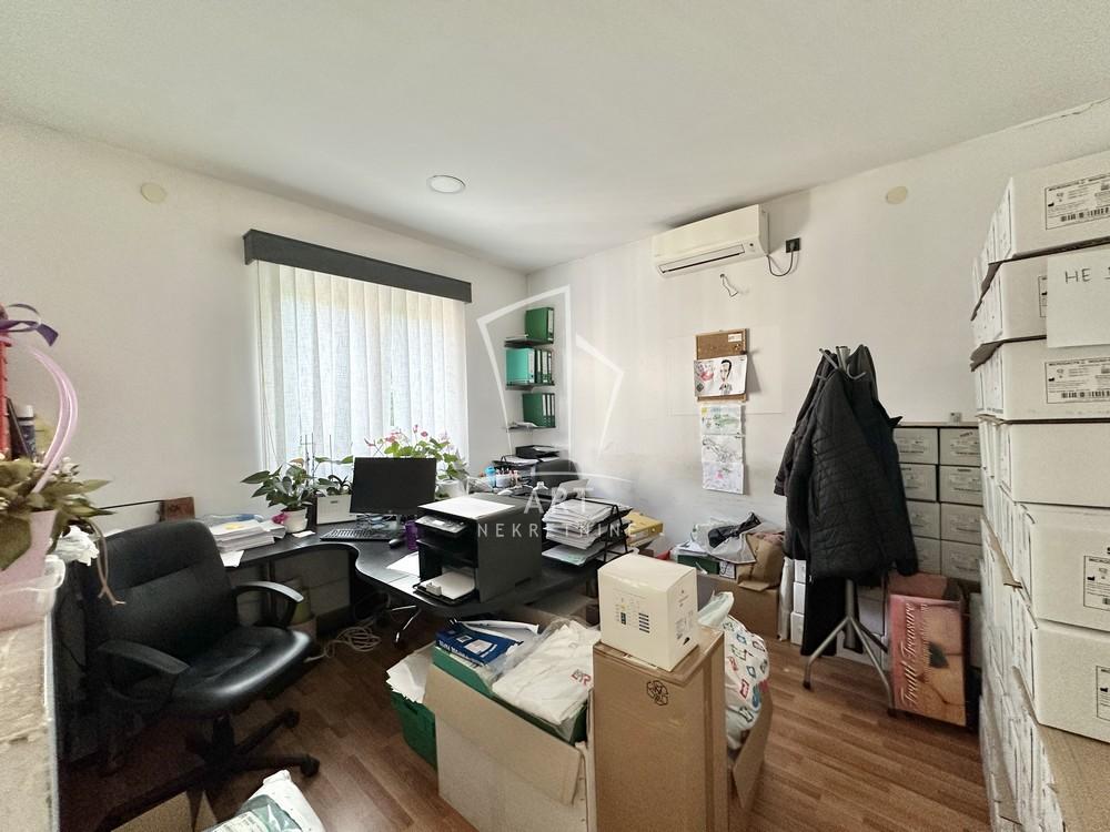 Slika 11 - Veziljska,  Kuća na prodaju, 729m2, 950.000€