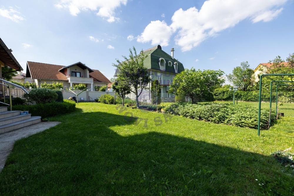 Slika 1 -  Kuća na prodaju, 562m2, 850.000€