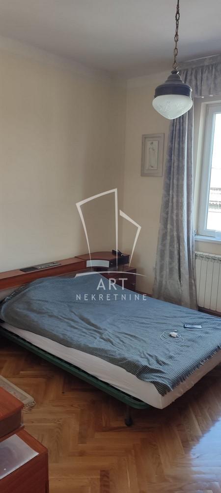 Slika 9 - Cara Dušana, Trosoban stan na prodaju, 85m2, 295.000€