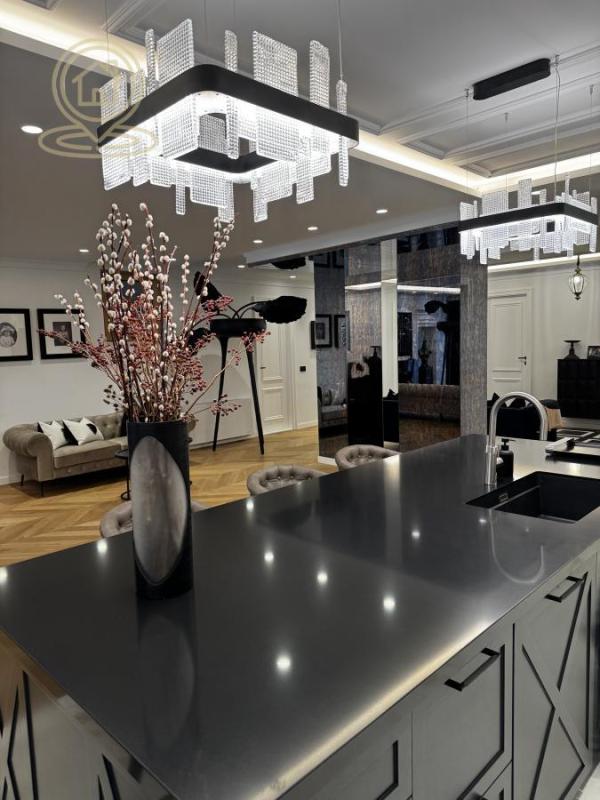 Slika 5 - Četvorosoban stan na prodaju, 260m2, 1.770.000€