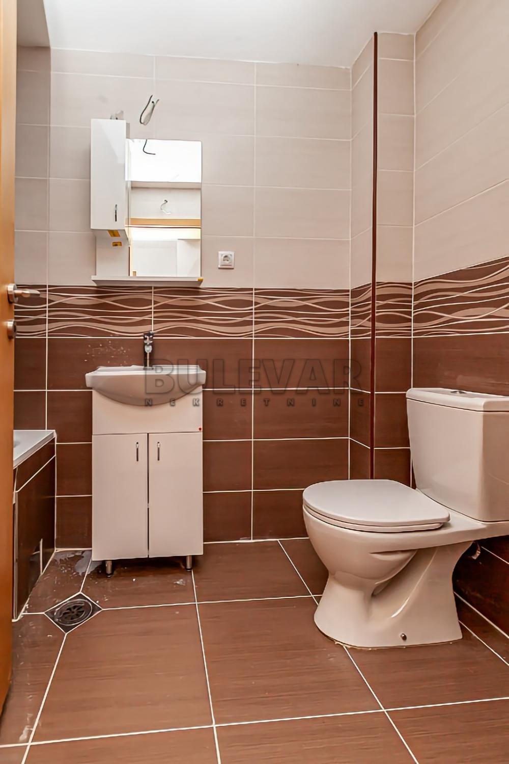 Slika 6 - Zetska, Četvorosoban stan na prodaju, 99m2, 170.000€