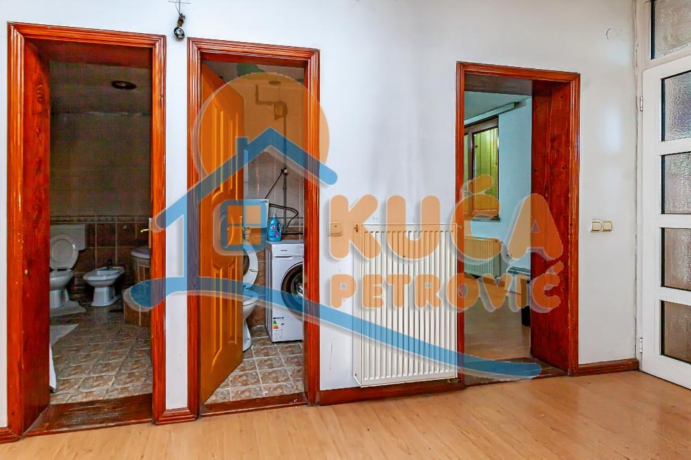 Slika 8 - Bulevar 12. februar,  Lokal na prodaju, 345m2, 650.000€