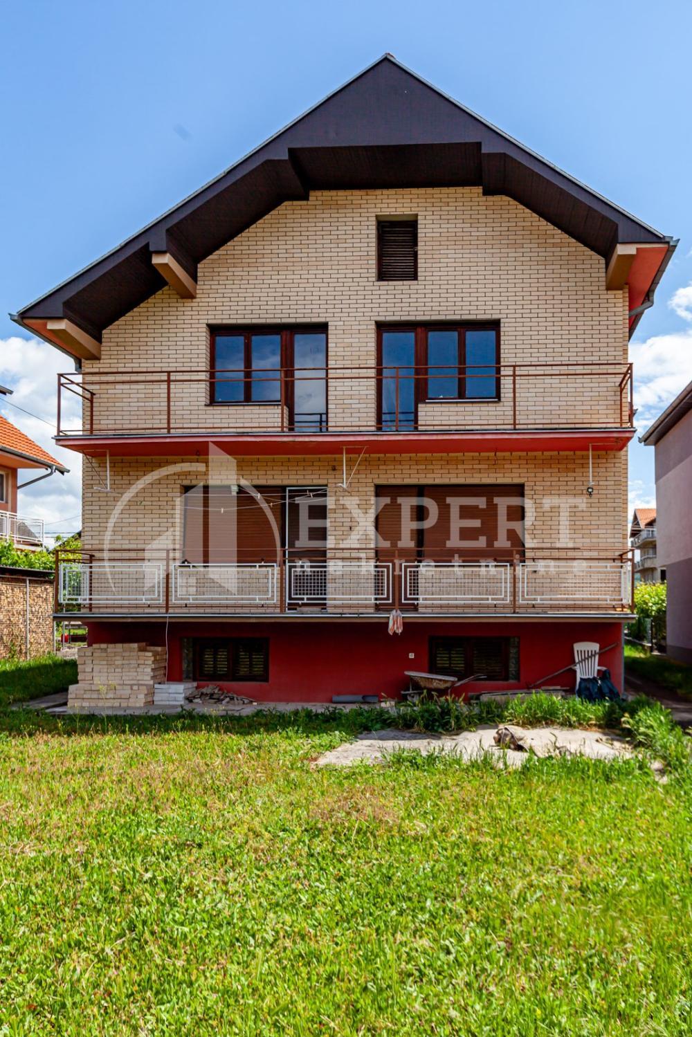 Glavna slika -Jadranska,  Kuća na prodaju, 270m2, 210.000€