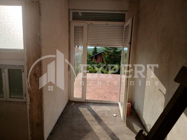 Slika 6 - Donjovlaška,  Kuća na prodaju, 230m2, 100.000€