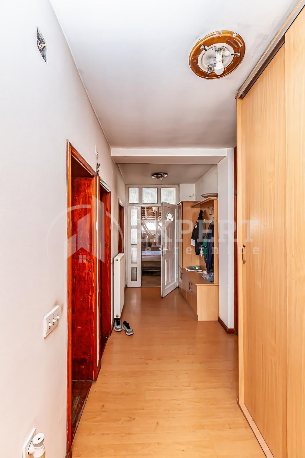 Slika 5 - Bulevar 12. februar,  Lokal na prodaju, 345m2, 650.000€