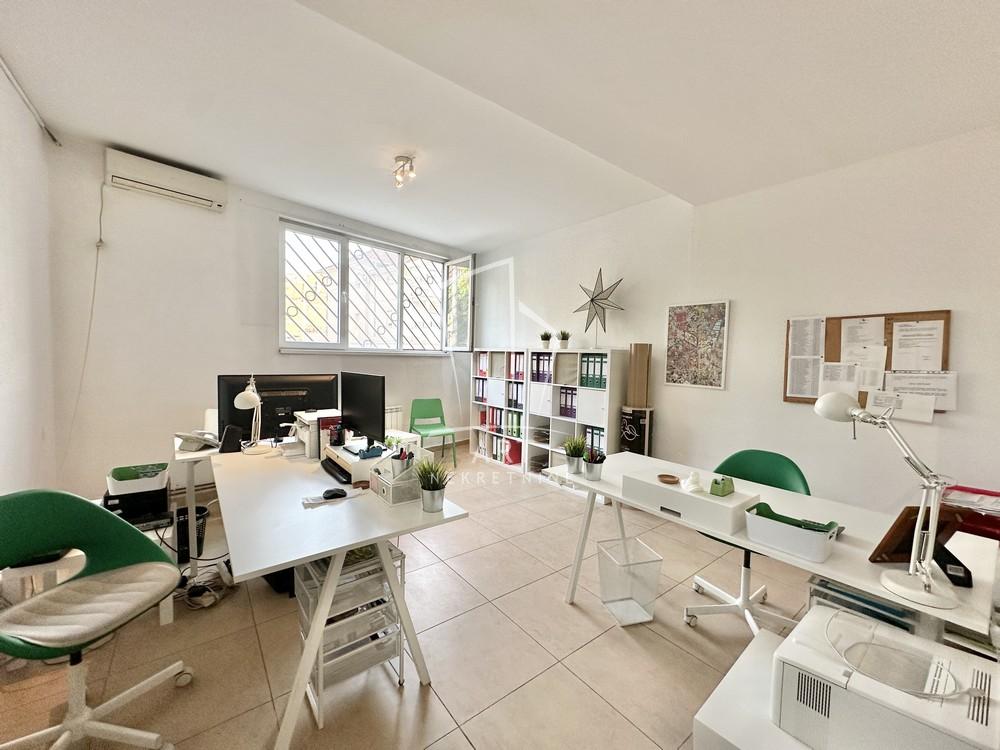 Slika 4 - Vitezova Karađorđeve Zvezde,  Lokal na prodaju, 47m2, 70.000€