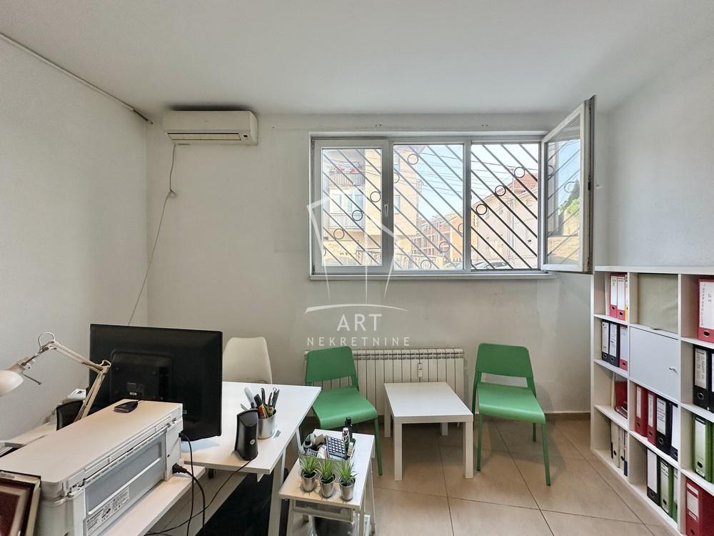 Slika 5 - Vitezova Karađorđeve Zvezde,  Lokal na prodaju, 47m2, 70.000€