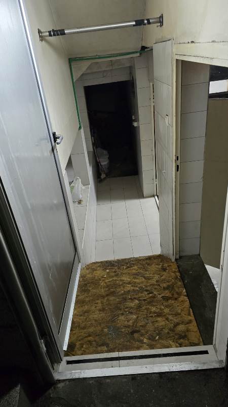 Slika 2 - Bulevar Despota Stefana,  Lokal za izdavanje, 75m2, 600€