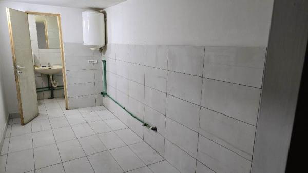 Slika 7 - Bulevar Despota Stefana,  Lokal za izdavanje, 75m2, 600€