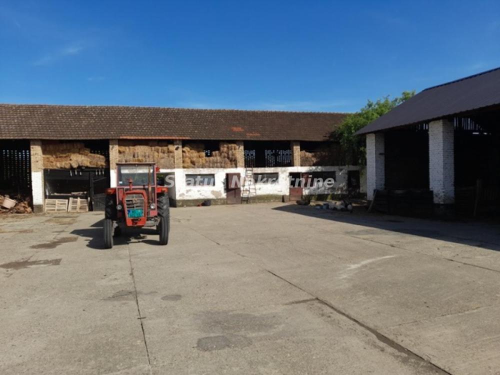 Slika 5 -  Kuća na prodaju, 875m2, 326.580€