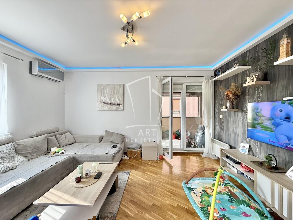 Slika 2 - Živka Davidovića, Trosoban stan na prodaju, 83m2, 280.000€