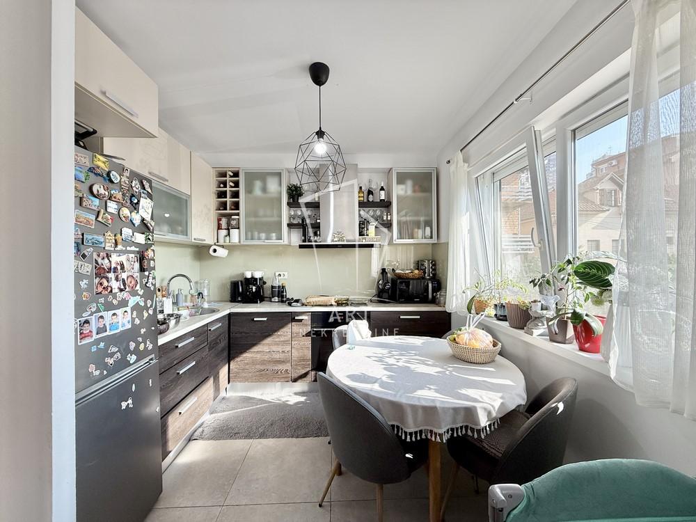 Slika 5 - Živka Davidovića, Trosoban stan na prodaju, 83m2, 280.000€