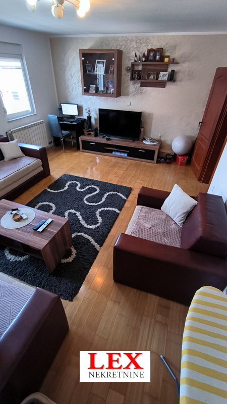 Slika 2 - Četvorosoban stan na prodaju, 93m2, 150.000€