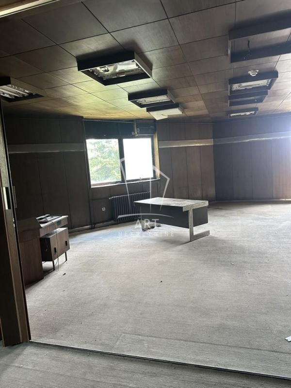 Slika 9 - Batajnički drum,  Lokal za izdavanje, 1200m2, 7.200€