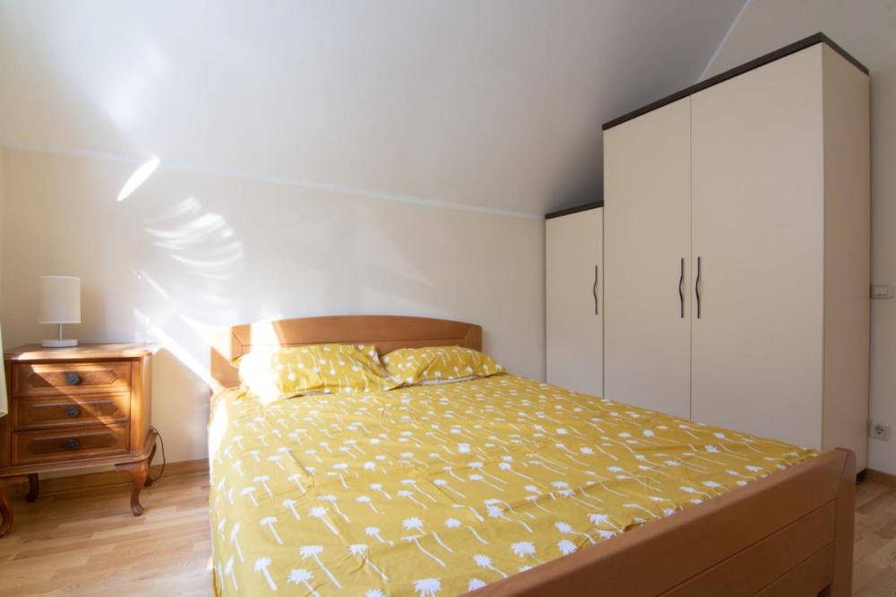 Slika 6 - Stojana Aralice, Kuća za izdavanje, 230m2, 2.600€