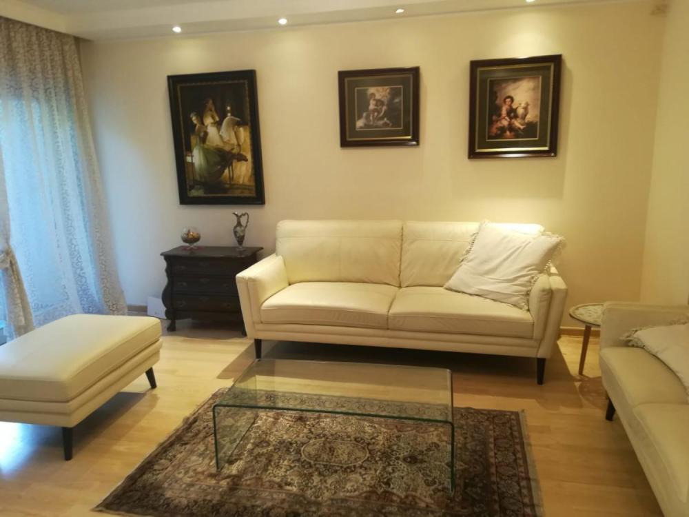 Slika 1 - Stojana Aralice, Kuća za izdavanje, 230m2, 2.600€