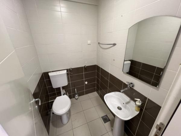 Slika 6 -  Lokal za izdavanje, 72m2, 600€