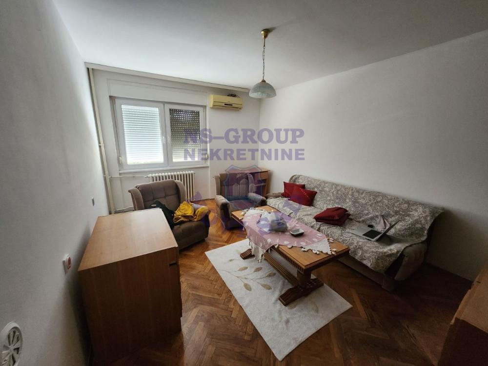 Glavna slika -Dvosoban stan za izdavanje, 45m2, 300€