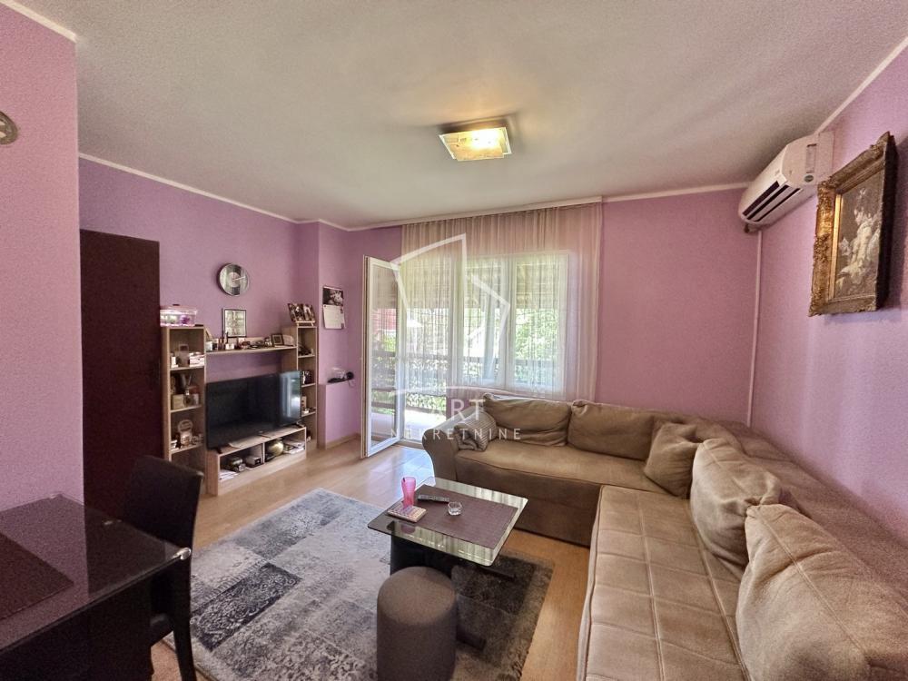 Slika 3 - Sremskih partizana,  Kuća na prodaju, 176m2, 353.000€