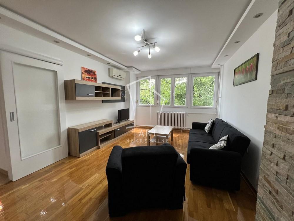 Slika 1 - Ustanička, Dvosoban stan za izdavanje, 59m2, 700€