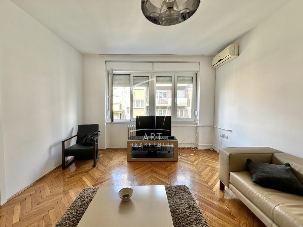 Slika 3 - Kneginje Ljubice, Četvorosoban stan na prodaju, 103m2, 830.000€