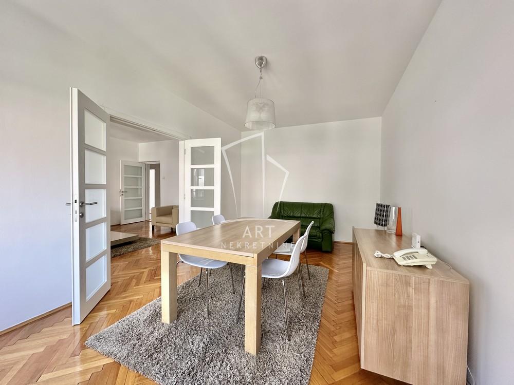 Slika 4 - Kneginje Ljubice, Četvorosoban stan na prodaju, 103m2, 830.000€