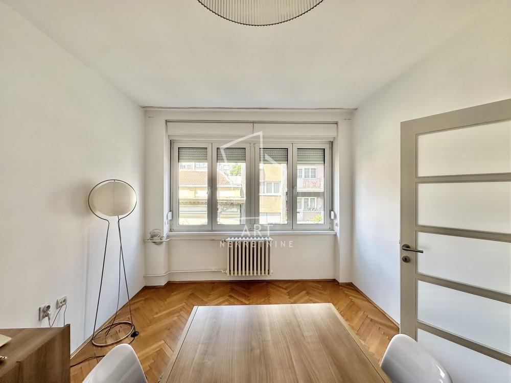 Slika 8 - Kneginje Ljubice, Četvorosoban stan na prodaju, 103m2, 830.000€