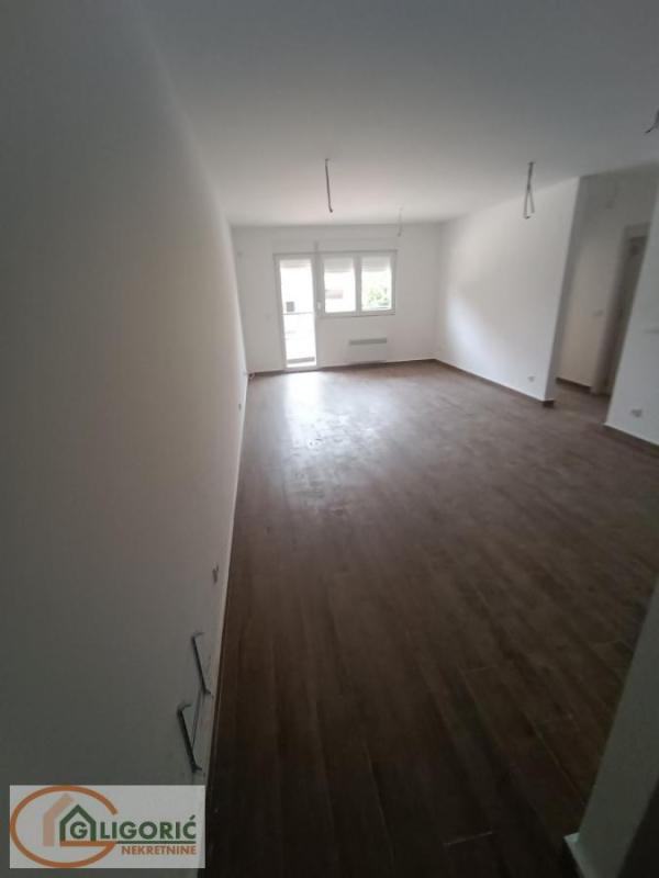 Slika 1 - Trosoban stan na prodaju, 66m2, 99.000€