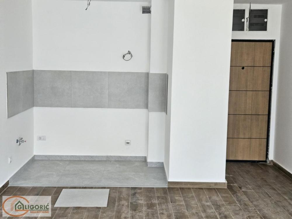 Slika 2 - Trosoban stan na prodaju, 66m2, 99.000€