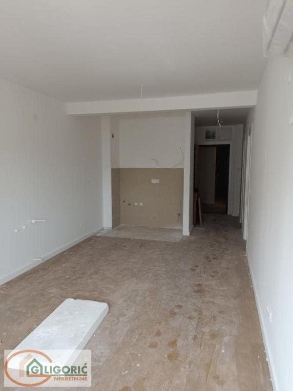 Slika 2 - Dvosoban stan na prodaju, 51m2, 192.000€