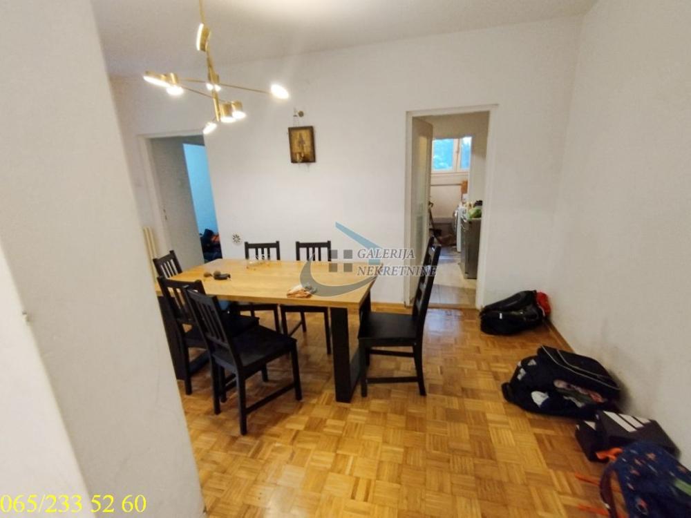 Slika 2 - Patrijarha Joanikija, Četvorosoban stan na prodaju, 94m2, 219.000€