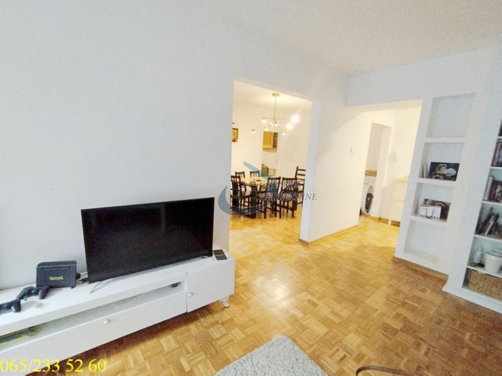 Slika 3 - Patrijarha Joanikija, Četvorosoban stan na prodaju, 94m2, 219.000€