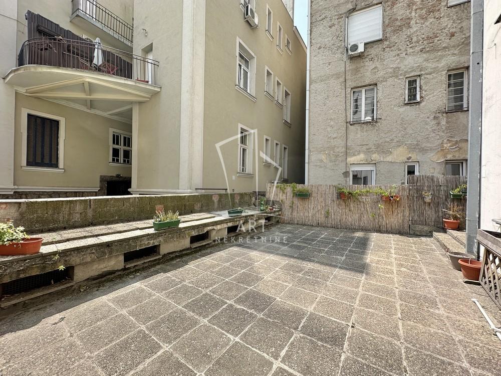 Slika 11 - Sokolska,  Lokal na prodaju, 66m2, 275.000€