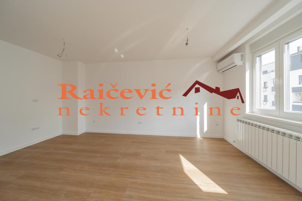 Slika 7 - Dusanovac, Petosoban stan na prodaju, 162m2, 388.000€