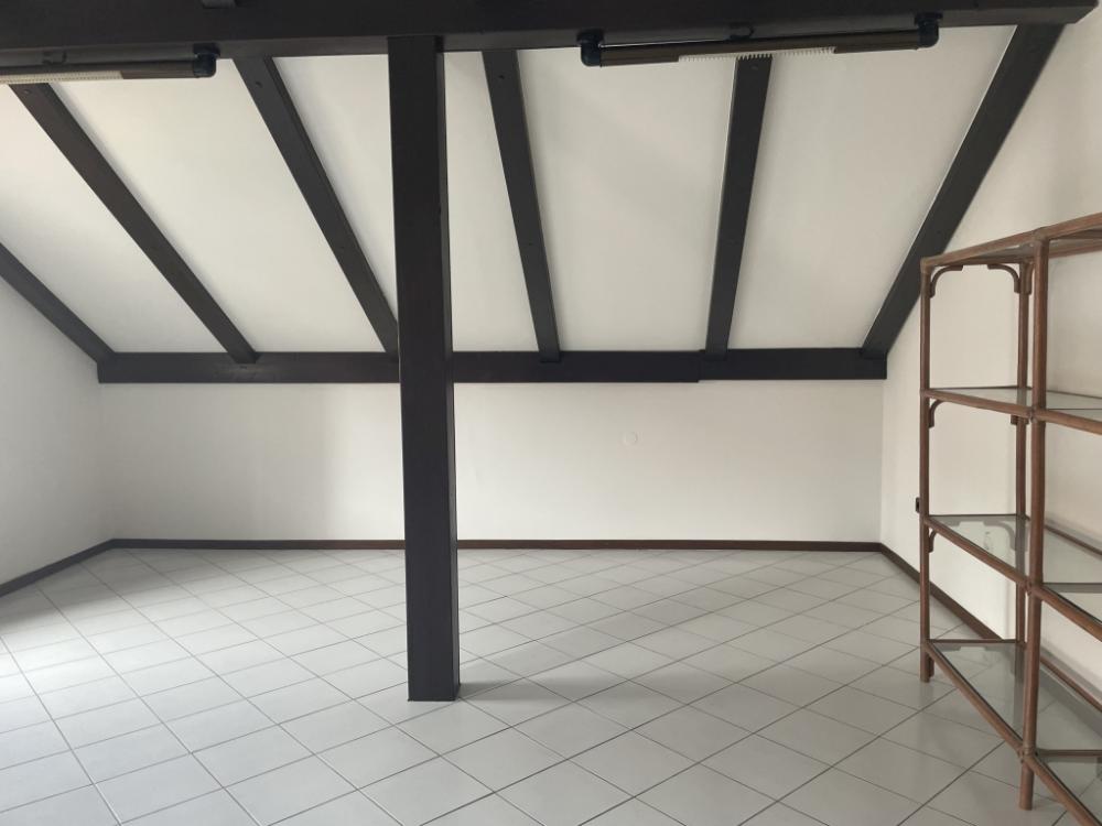 Slika 9 - Kralja Vladimira, Kuća za izdavanje, 361m2, 2.700€