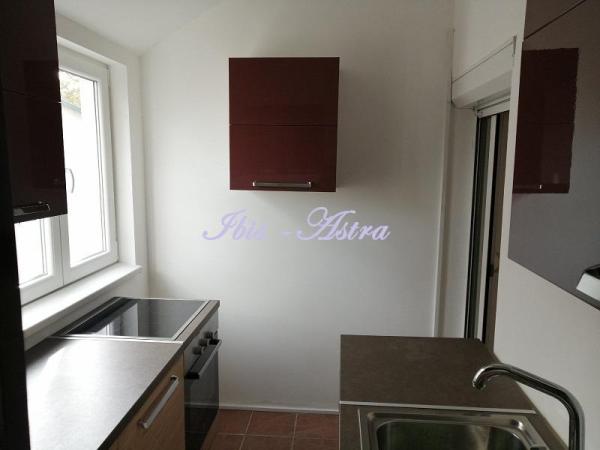 Slika 3 - Vladimira Gaćinovića, Četvoroiposoban stan za izdavanje, 154m2, 2.300€