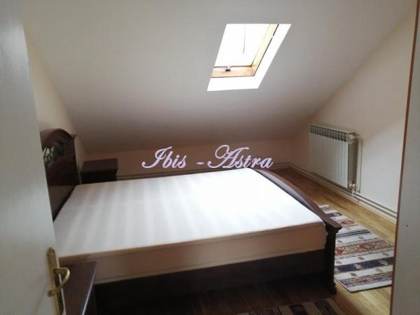 Slika 6 - Vladimira Gaćinovića, Četvoroiposoban stan za izdavanje, 154m2, 2.300€