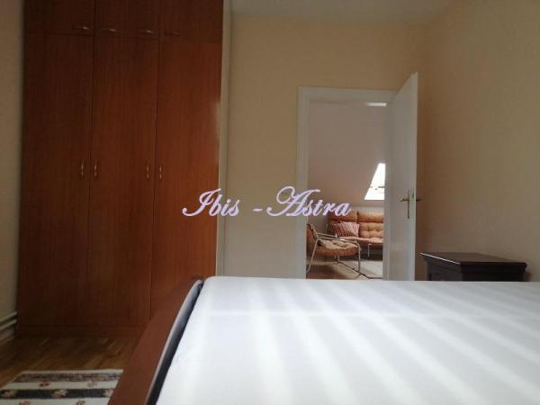 Slika 7 - Vladimira Gaćinovića, Četvoroiposoban stan za izdavanje, 154m2, 2.300€